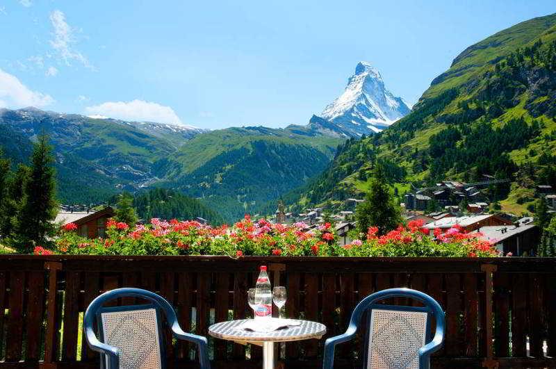 The Christiania Mountain & Spa Resort Zermatt Exterior photo